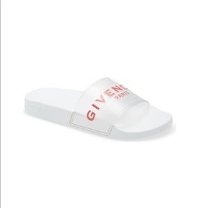 🛑PRICE REDUCED 🛑 AUTHENTIC Givenchy Slides